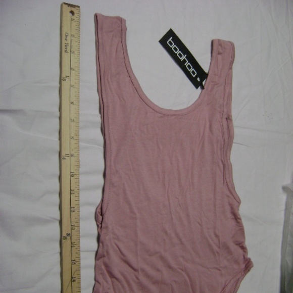 Boohoo Tops - Basic Scoop Bodysuit with Low Sides